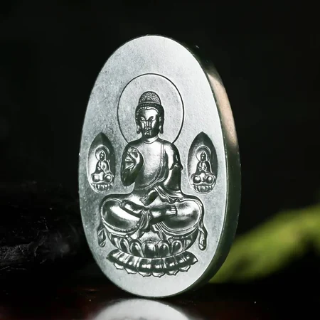 Green Hetian Jade Plaque: Shakyamuni Buddha, 28.2 g