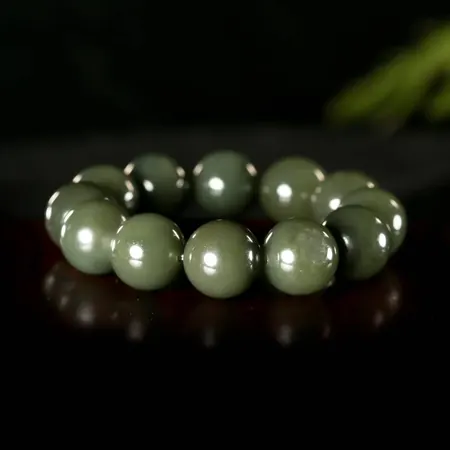 Green Hetian Jade Round Bead Bracelet, 18 mm