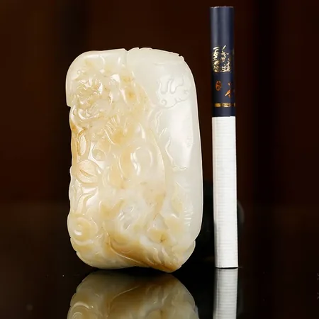 Jujube-Red-Skin White Hetian Seed Jade Palm Carving - Ember, 145 g