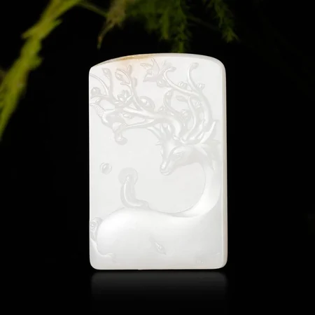 White Hetian Jade Plaque: Deer, a Wish for Happiness, 47.3 g
