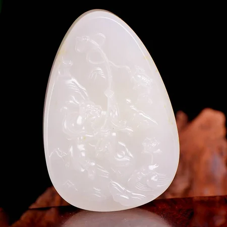 White Hetian Jade Plaque: Fisherman's Good Fortune, 78.4 g