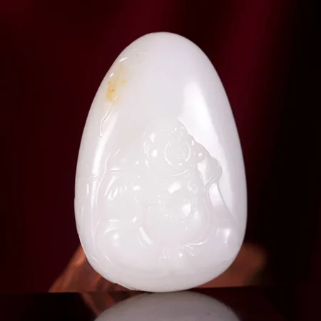 White Hetian Jade Plaque: Laughing Buddha of Joy and Good Fortune, 35.1 g