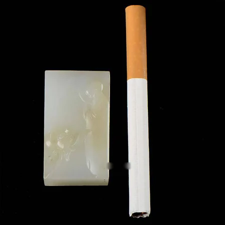 White Hetian Jade Plaque: Quiet Zen Contemplation, 27.2 g