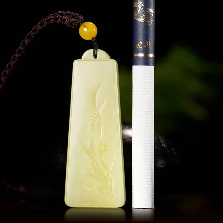 Yellow-Green Nephrite Plaque: Orchid, 20.8 g